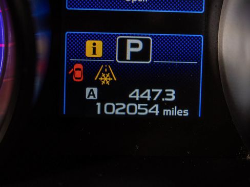 Used 2015 Subaru Legacy 2.5i Premium image 33