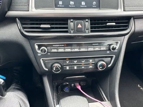 Used 2018 Kia Optima LX FWD image 9