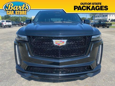 Used 2023 Cadillac Escalade V AWD/4WD image 2