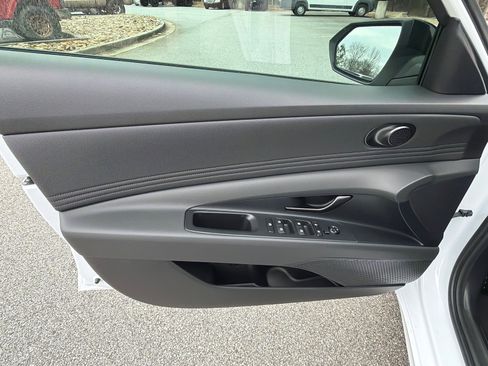 New 2026 Hyundai Elantra SEL Sport Premium image 10