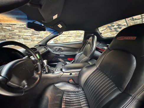 Used 2003 Chevrolet Corvette Z06 w/ Memory Package, 3 Drivers image 11