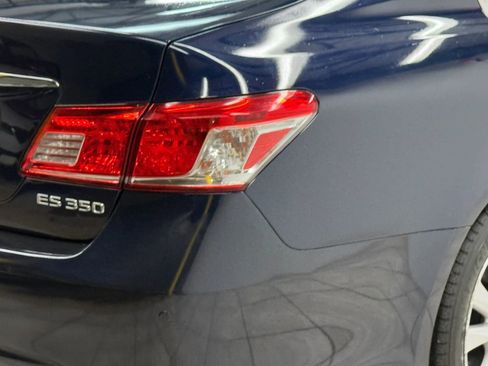 Used 2011 Lexus ES 350 ES 350 Sedan 4D image 10
