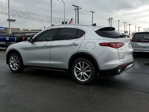 Used 2018 Alfa Romeo Stelvio Ti AWD/4WD image 6