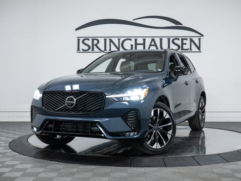 New 2026 Volvo XC60 B5 Plus w/ Protection Package Premier image 26