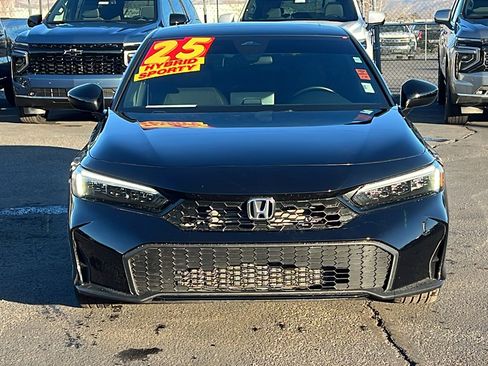 Used 2025 Honda Civic Sport image 2