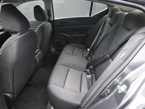 Used 2025 Nissan Altima 2.5 S FWD image 12