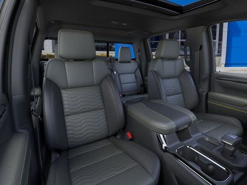 New 2026 Chevrolet Silverado 1500 ZR2 image 16