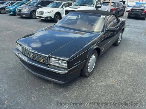 Used 1993 Cadillac Allante image 1