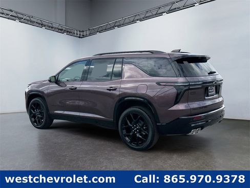 New 2026 Chevrolet Traverse RS w/ LPO, Floor Liner Package image 5