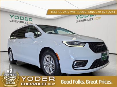 Used 2022 Chrysler Pacifica Touring-L