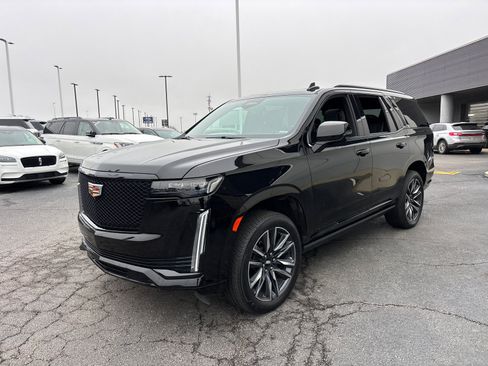 Used 2022 Cadillac Escalade Sport w/ Touring Package image 3