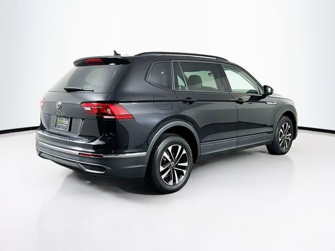 Used 2023 Volkswagen Tiguan S image 9