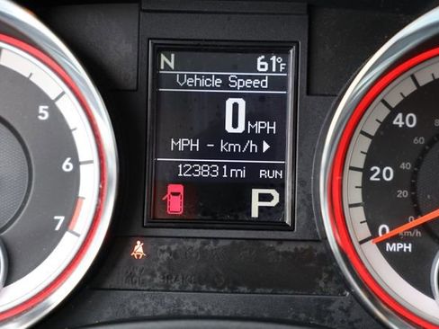 Used 2011 Dodge Durango Crew AWD/4WD image 23