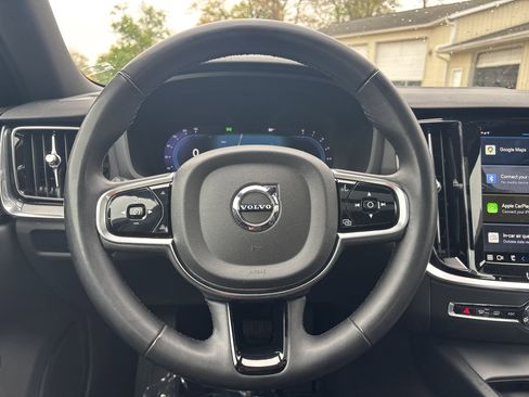 Used 2024 Volvo S60 B5 Plus w/ Climate Package AWD/4WD image 23