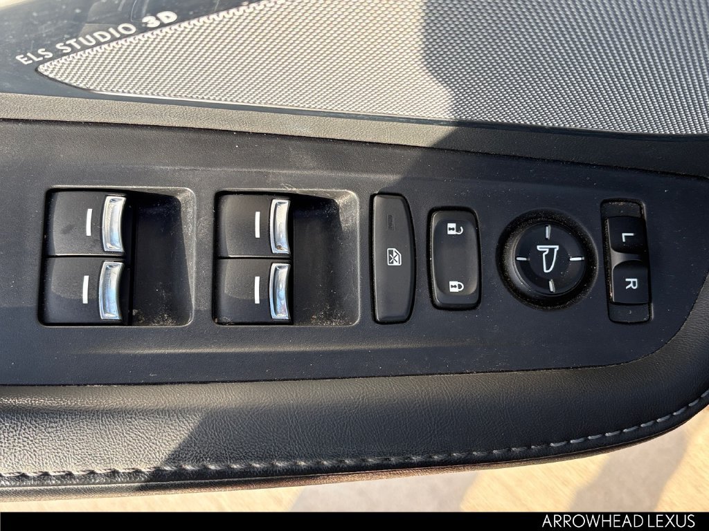 Used 2021 Acura RDX w/ Advance Package FWD image 6