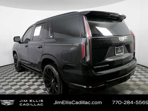 Used 2021 Cadillac Escalade Sport w/ Driver Assist Tech Package image 32