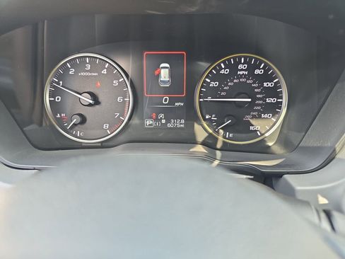 Certified 2025 Subaru Crosstrek 2.5i Sport AWD/4WD image 34