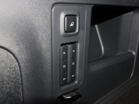 New 2026 Ford Expedition Active image 41