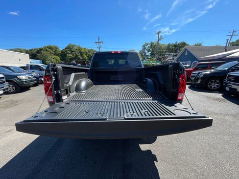 Used 2016 RAM 2500 Tradesman w/ Chrome Appearance Group AWD/4WD image 33