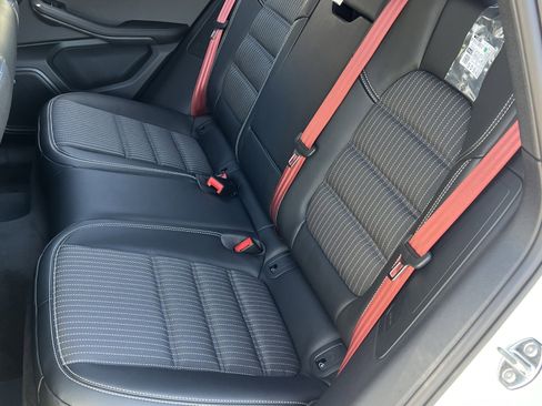 New 2026 Porsche Macan Turbo image 16