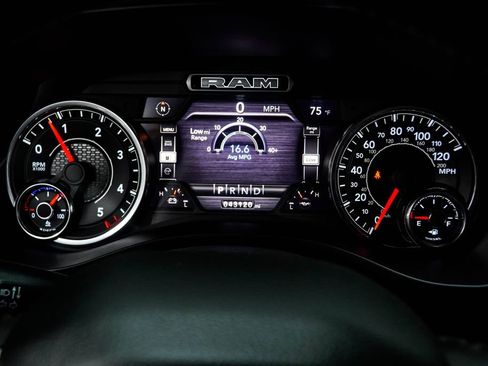 Used 2022 RAM 1500 Big Horn AWD/4WD image 31