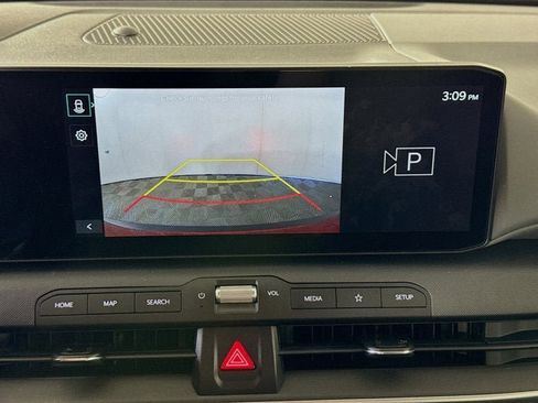 Used 2025 Kia K4 FWD image 13