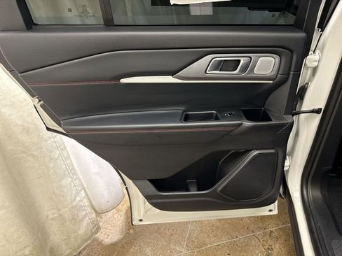 Used 2025 Ford Explorer ST w/ Sun And Sound Package AWD/4WD image 27
