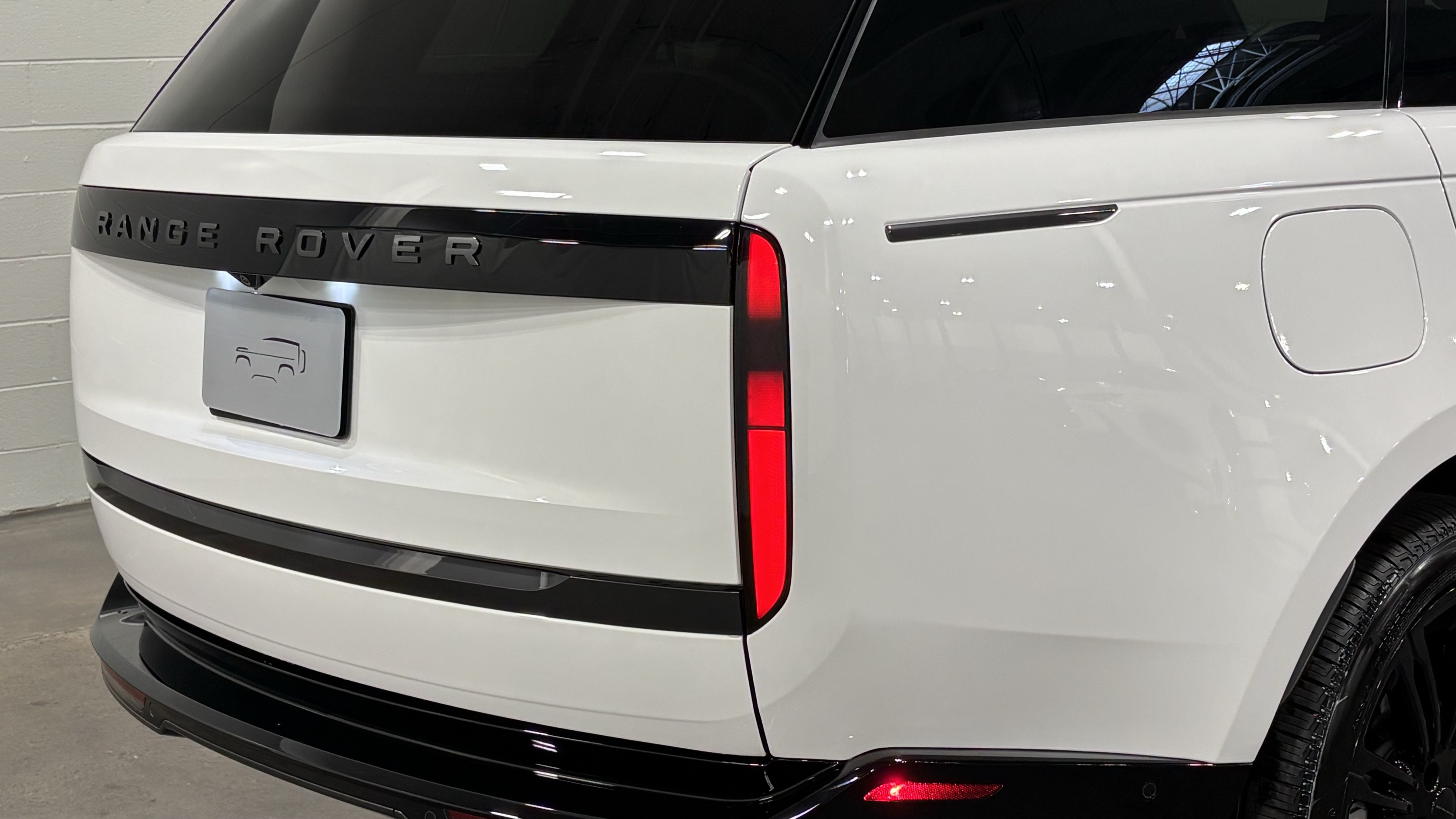 New 2026 Land Rover Range Rover SE AWD/4WD image 18