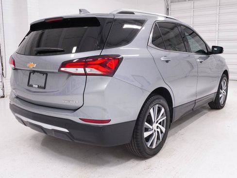 Used 2024 Chevrolet Equinox Premier FWD image 31