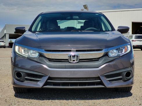 Used 2017 Honda Civic EX-T image 2