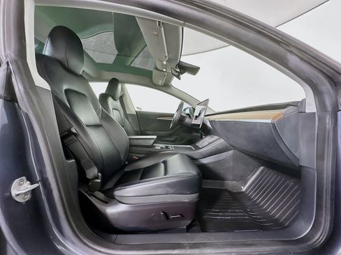 Used 2023 Tesla Model 3 Standard Range RWD image 32