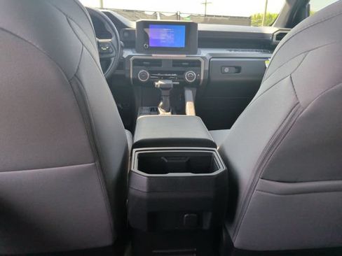 Used 2026 Toyota Tacoma SR5 RWD image 30