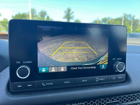 Used 2024 Honda HR-V Sport image 12