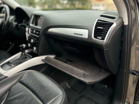 Used 2017 Audi Q5 2.0T Premium image 38