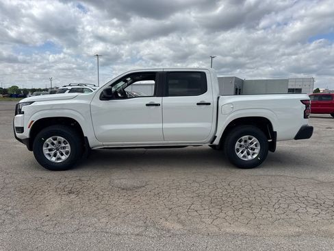 New 2026 Nissan Frontier S image 3