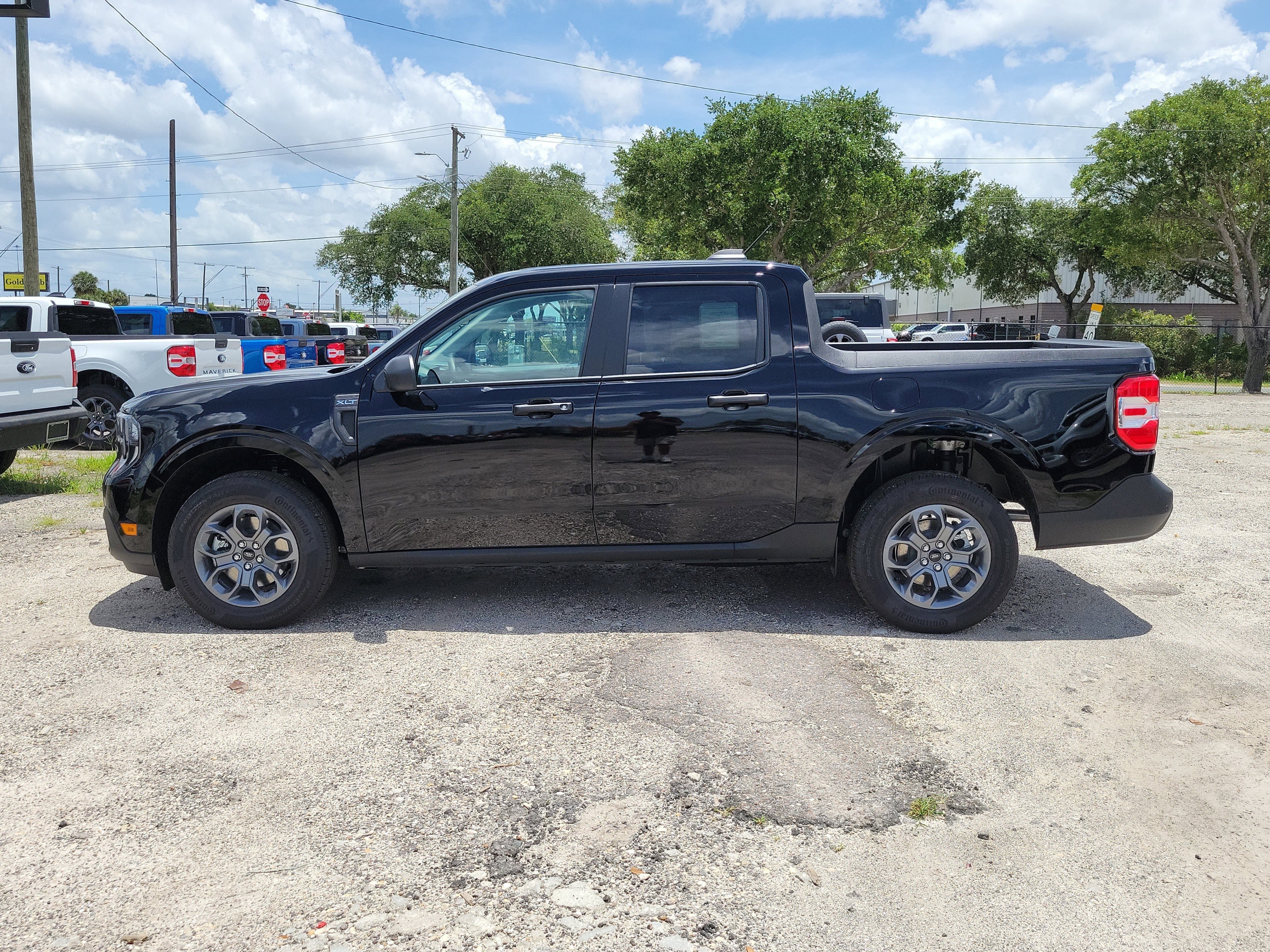New 2026 Ford Maverick XLT FWD image 7