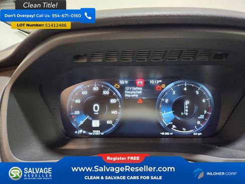 Used 2016 Volvo XC90 T6 Momentum w/ Momentum Plus Package AWD/4WD image 12