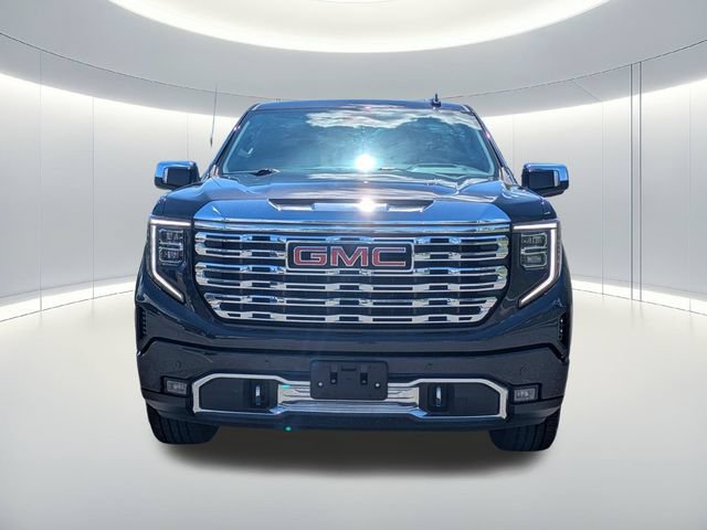 Used 2024 GMC Sierra 1500 Denali AWD/4WD image 9
