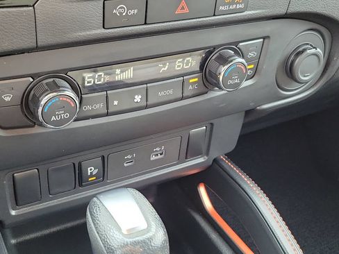 Used 2024 Nissan Frontier Pro-X w/ Technology Package RWD image 26
