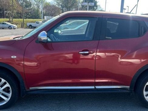 Used 2012 Nissan Juke SV w/ Chrome Pkg FWD image 11