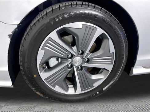 Used 2019 Hyundai Sonata Limited w/ Ultimate Package 02 FWD image 30
