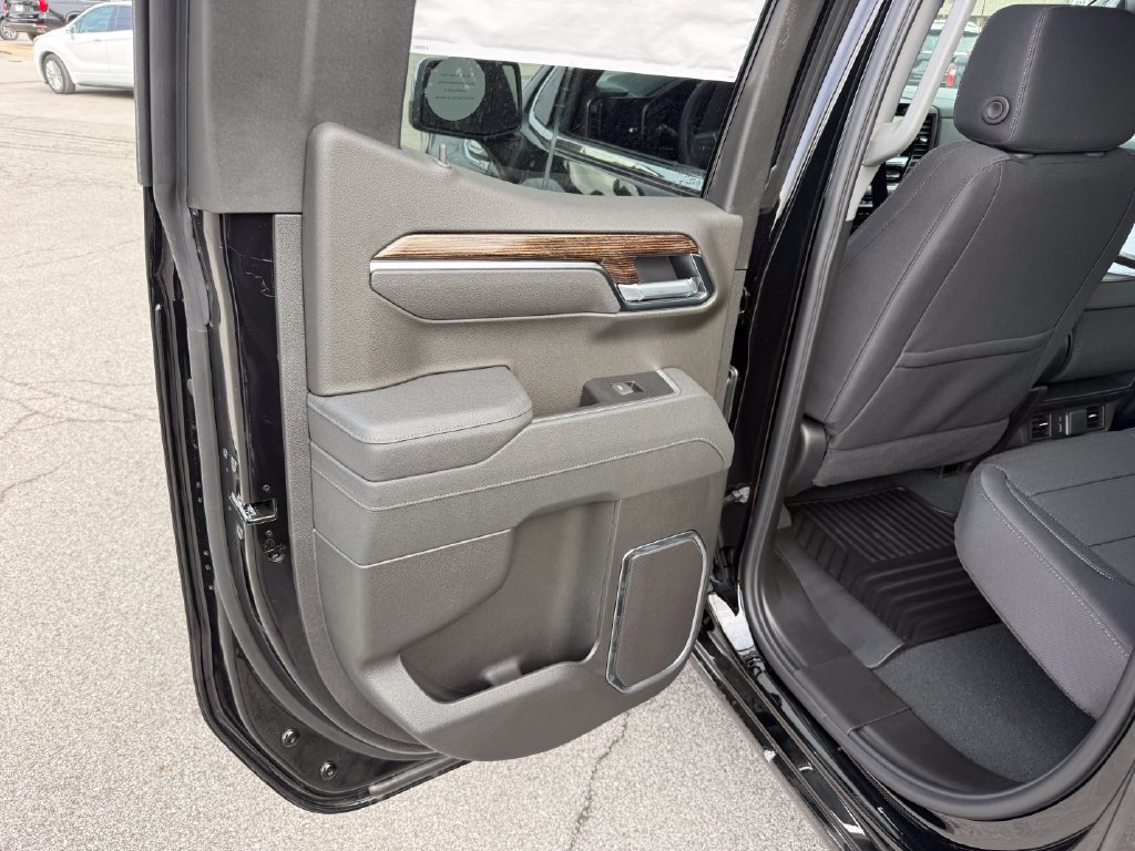 New 2026 GMC Sierra 1500 SLE AWD/4WD image 19