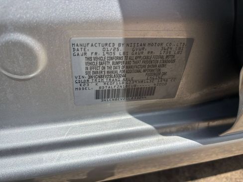 Used 2025 Nissan Versa SV FWD image 26