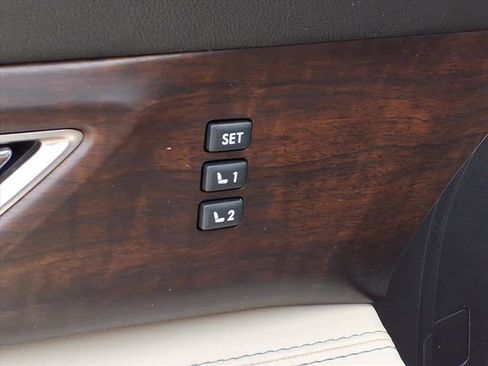 Used 2021 Subaru Ascent Touring w/ Popular Package #2A image 15