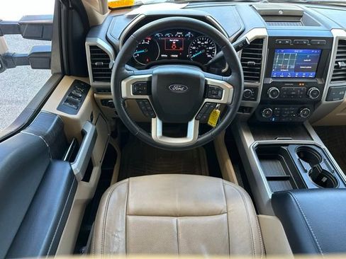 Certified 2020 Ford F250 Lariat w/ Lariat Value Package image 10