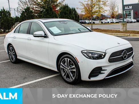 Used 2021 Mercedes-Benz E 350 4MATIC Sedan image 4