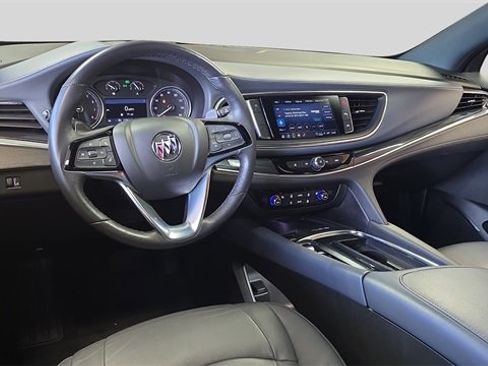 Used 2023 Buick Enclave Essence w/ LPO, Touring Package image 17