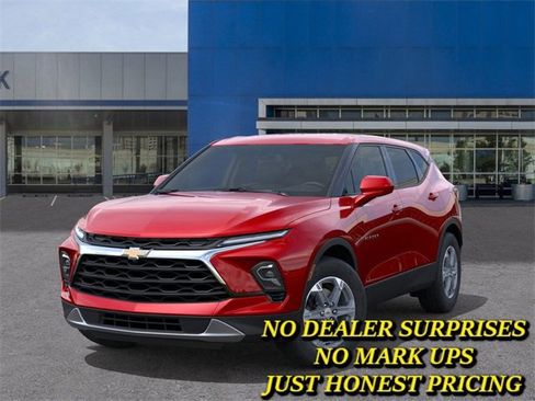 New 2026 Chevrolet Blazer LT image 6