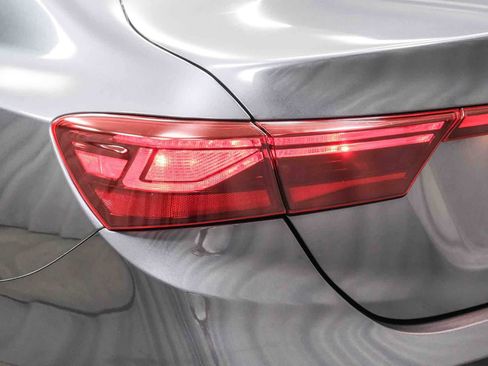 Used 2020 Kia Forte LXS FWD image 7