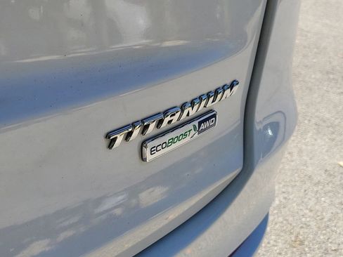 Used 2019 Ford Fusion Titanium image 13
